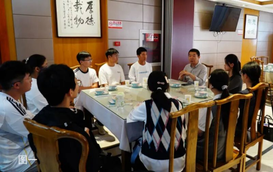 通讯发达的今天247.png
